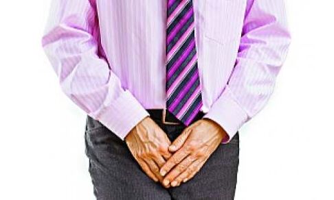 La prostatitis se acompaña de dolor en la zona de la ingle.